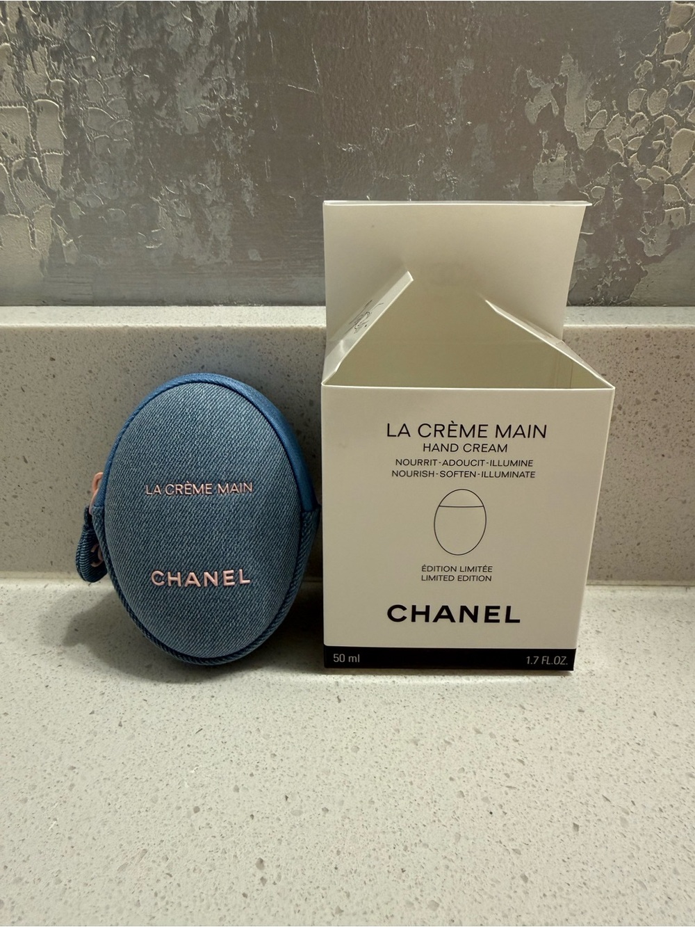 BNWT Chanel Denim le Crème Main Hand Cream In Zippered Denim Pouch (Spring 2026)